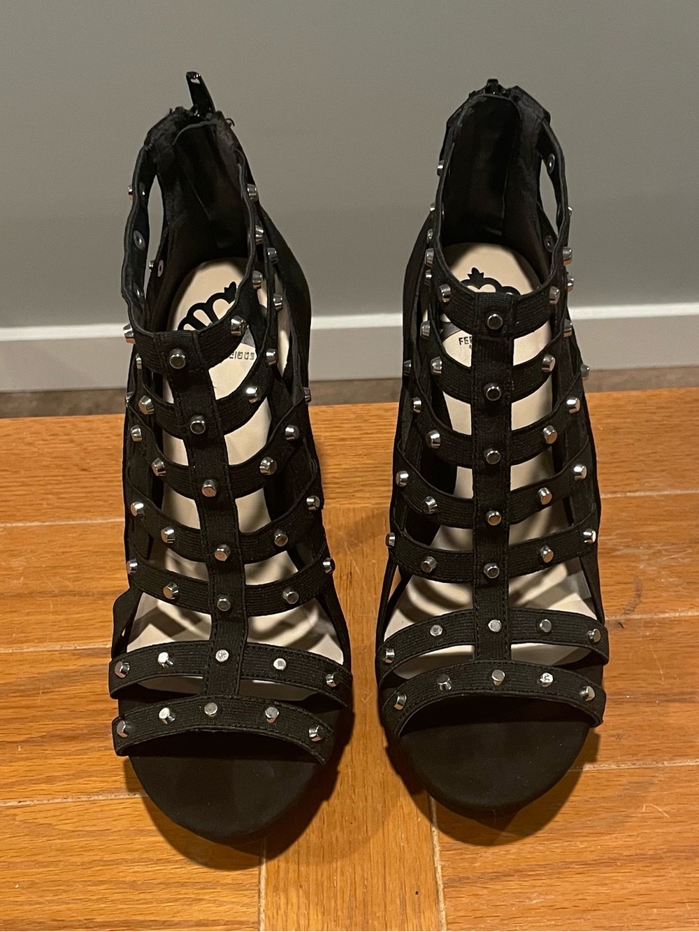FERGALICIOUS Women's Black Studded Platform Pumps. Size 7 Brand New!